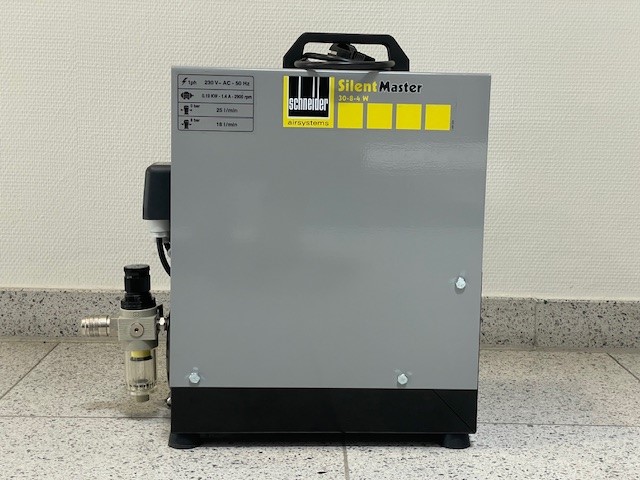 B-Ware I Schneider-Kompressor SEM 30-8-4 W DGKA333005