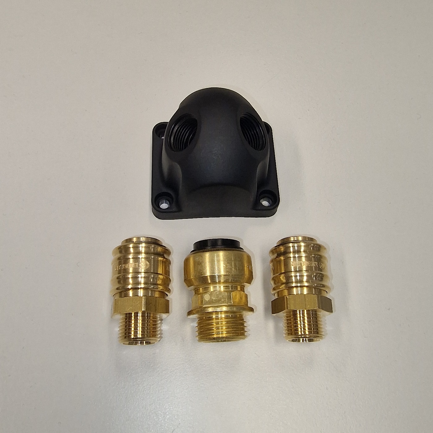 DF-Rohrleitungsdose EVM18-2SK-GES18 Vergleichsnummer 2813002907