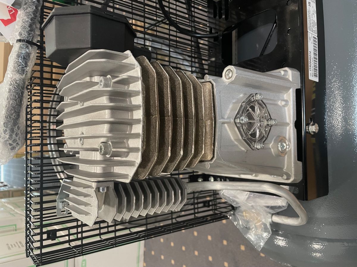 Compressore Schneider UNM 400-10-90 DOF 4116028363