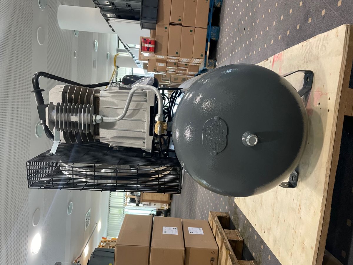 Compressore Schneider UNM 400-10-90 DOF 4116028363